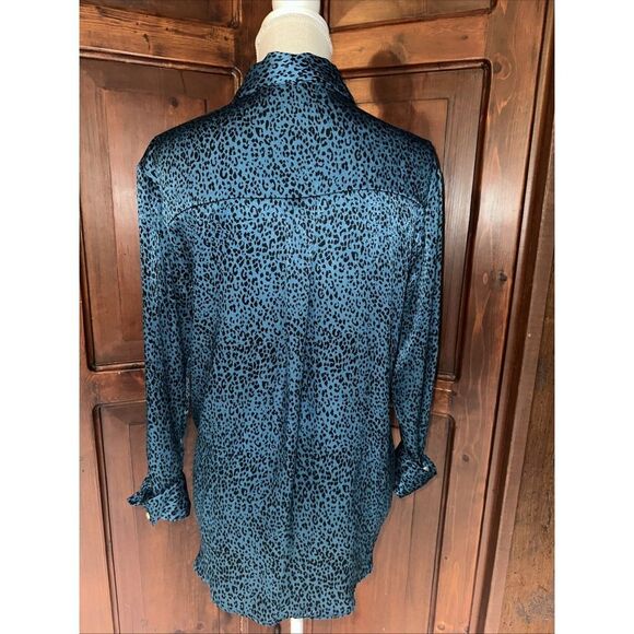 Womens Zara Top Blouse Shirt Satin Animal Print V Neck Collared Size XS - EUC - Picture 4 of 5